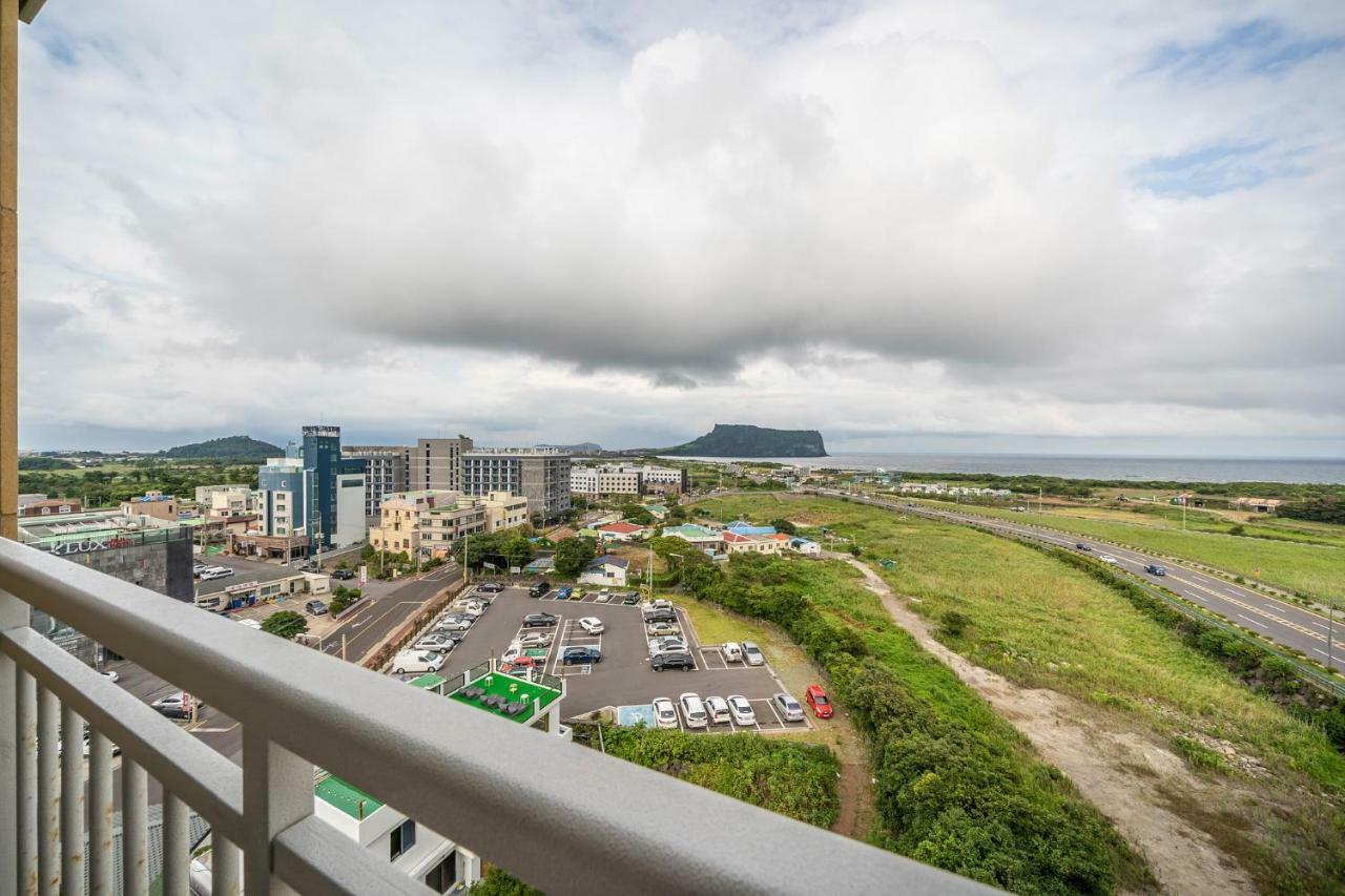 Golden Tulip Jeju Seongsan Hotel Экстерьер фото